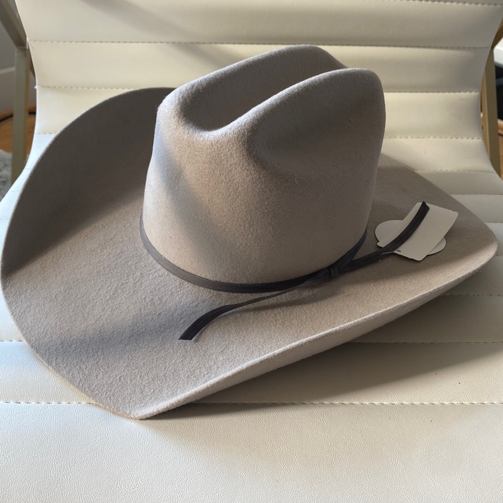 NWT Silverbelly Cowboy Hat, women’s XS/S or youth M
